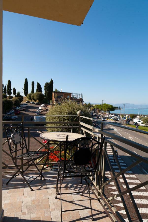 Hotel Relais Al Porto à Peschiera del Garda Extérieur photo